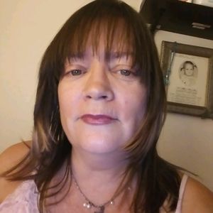 Meet your Posher, Shea